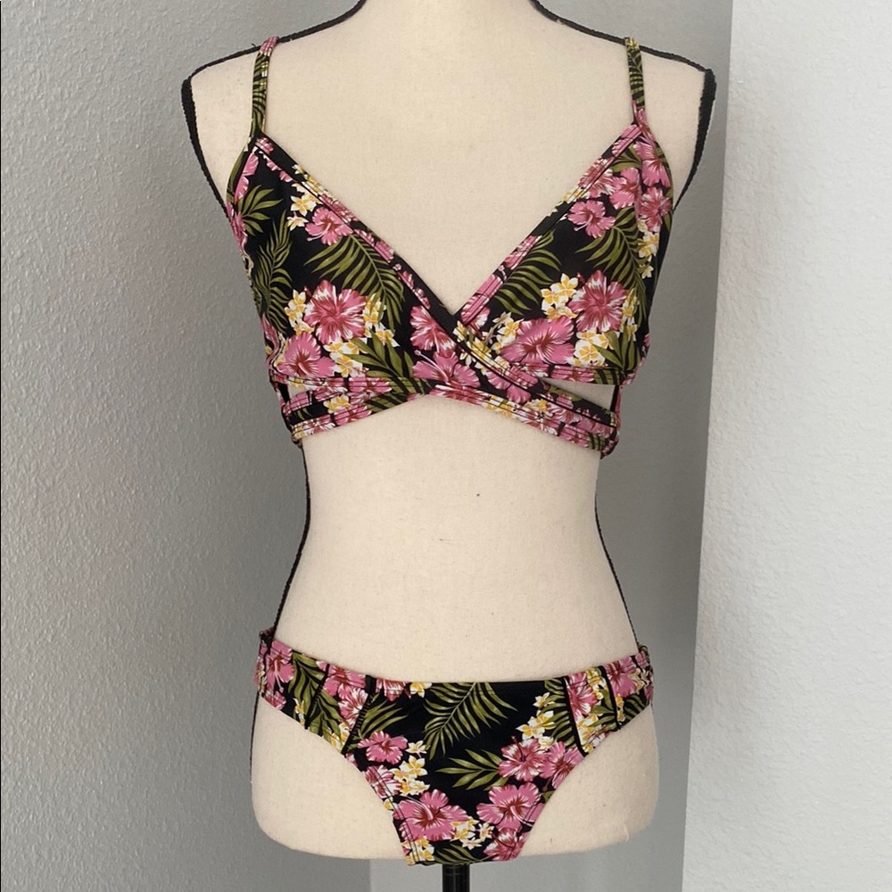 Cabana Del Sol Floral Pink and Green Bikini Set
